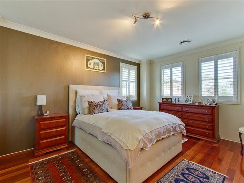 8 Wedge Place, Beaumont Hills NSW 2155