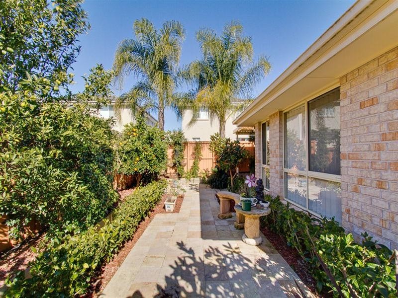 8 Wedge Place, Beaumont Hills NSW 2155