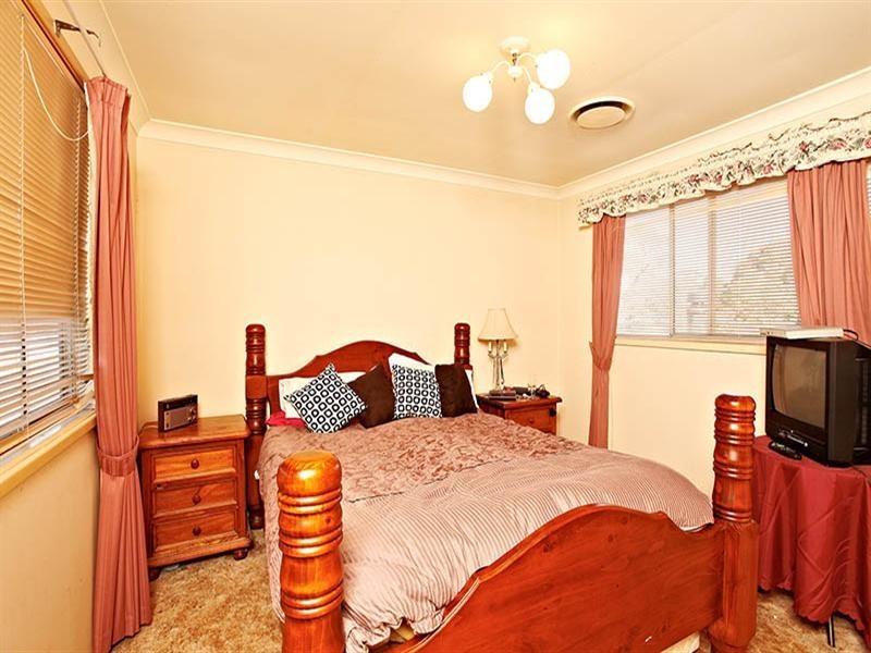 8 Chester Avenue, Baulkham Hills NSW 2153