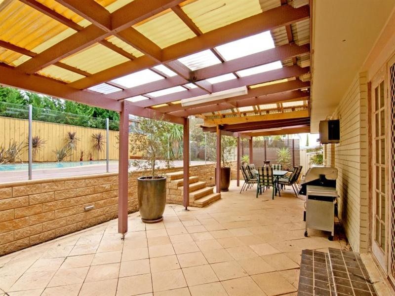 44 White Cedar Drive, Castle Hill NSW 2154