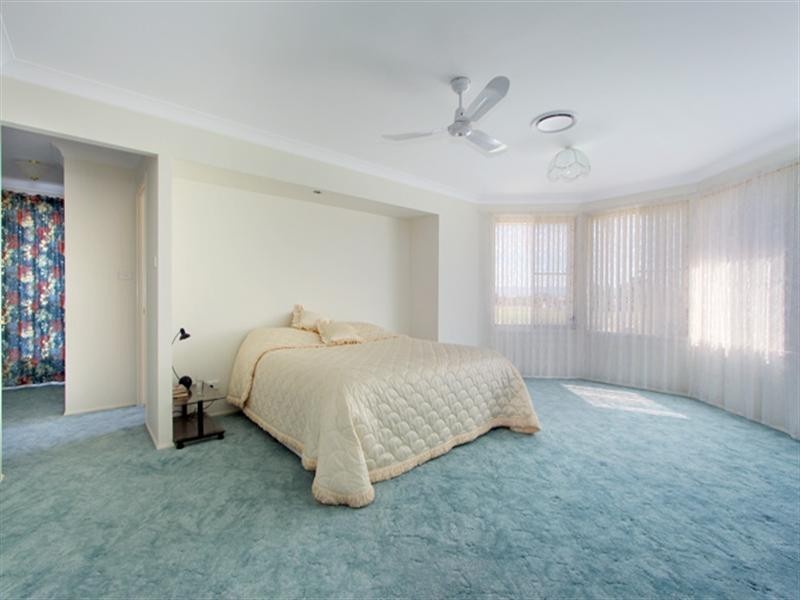 36 Ivy Avenue, Mcgraths Hill NSW 2756