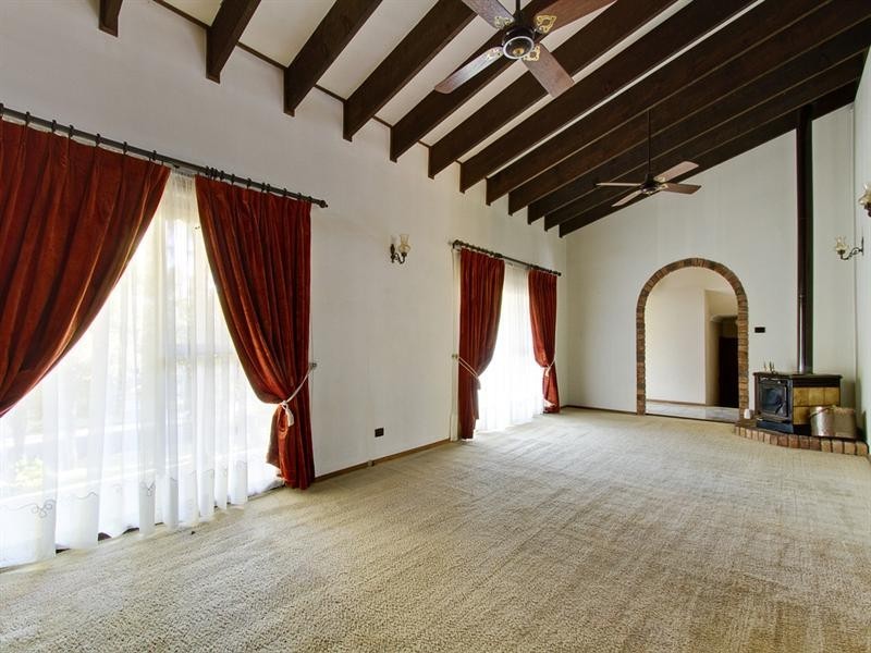 14 Cadman Crescent, Castle Hill NSW 2154