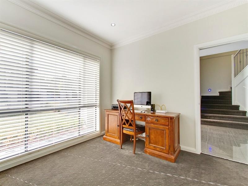 48 Orleans Way, Castle Hill NSW 2154