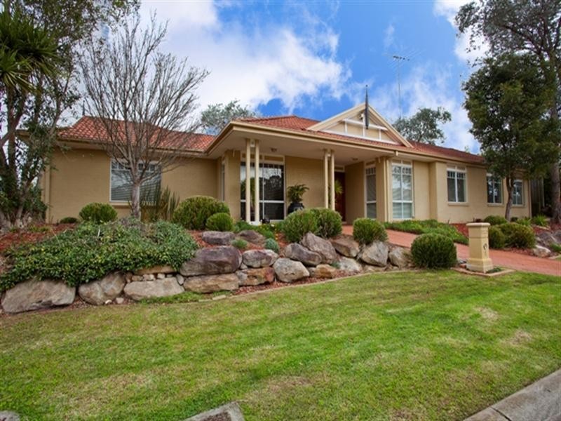 1 Sirrius Close, Beaumont Hills NSW 2155