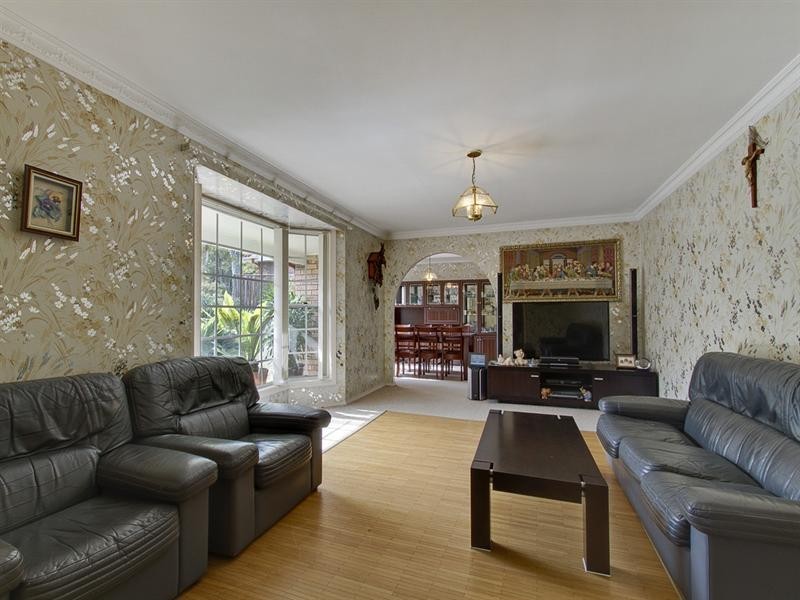 20 Ridgecrop Drive, Castle Hill NSW 2154