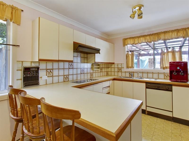 20 Ridgecrop Drive, Castle Hill NSW 2154