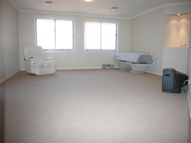 32 Valenti Crescent, Kellyville NSW 2155