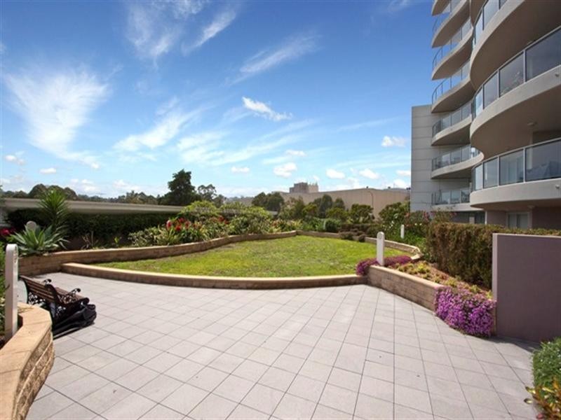 1002/12 Pennant Street, Castle Hill NSW 2154