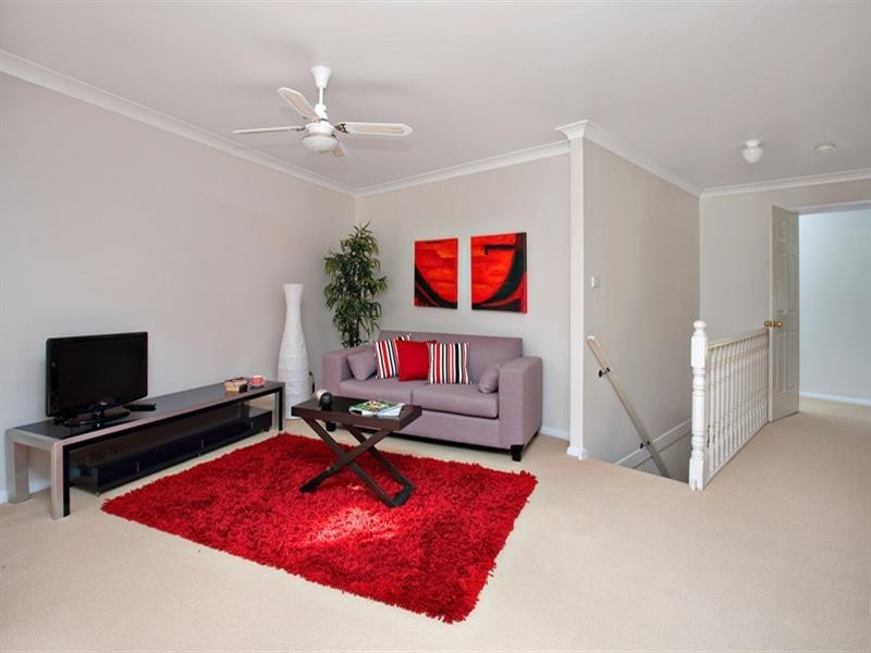 1B Inverness Crescent, Glenhaven NSW 2156