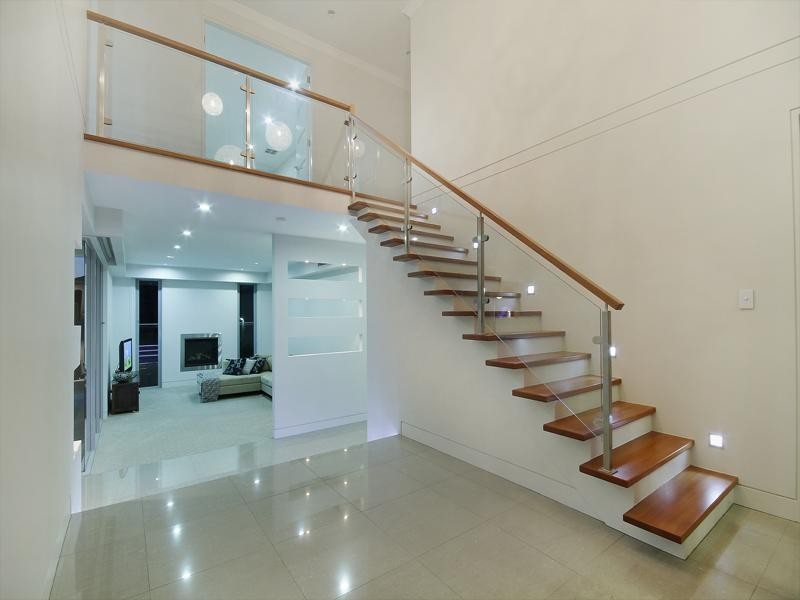 9 Pipersbrook Crescent, Bella Vista NSW 2153