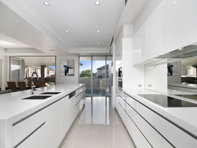 9 Pipersbrook Crescent, Bella Vista NSW 2153