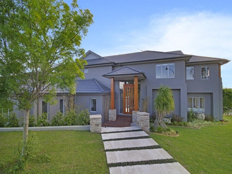 9 Pipersbrook Crescent, Bella Vista NSW 2153