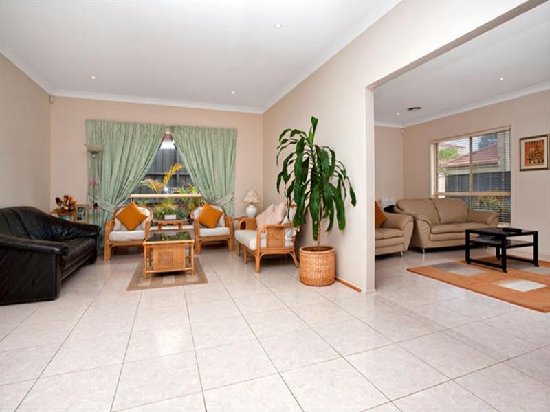 106 Chepstow Drive, Castle Hill NSW 2154