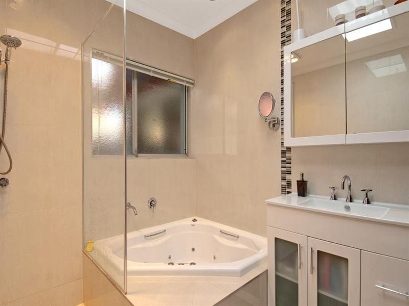 72 Cook Street, Baulkham Hills NSW 2153