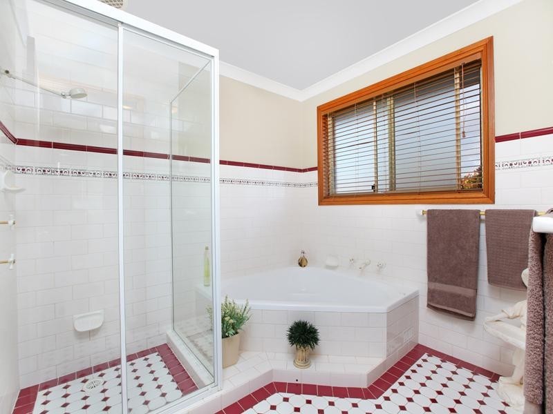 13 Longreach Place, Bella Vista NSW 2153