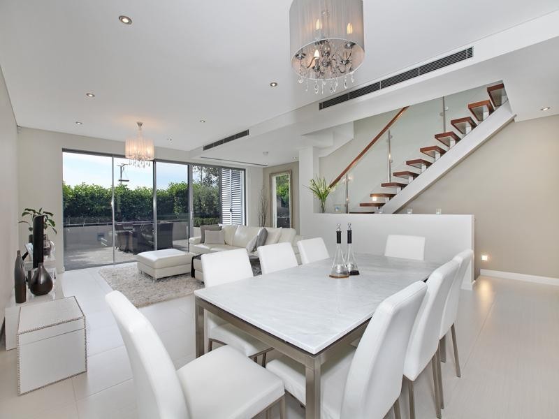 34 Peninsula Way, Bella Vista NSW 2153