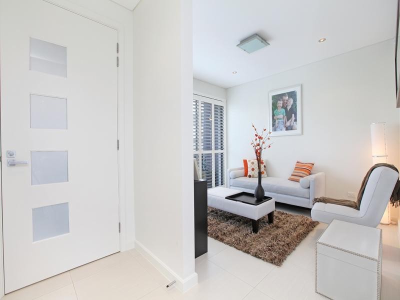 34 Peninsula Way, Bella Vista NSW 2153