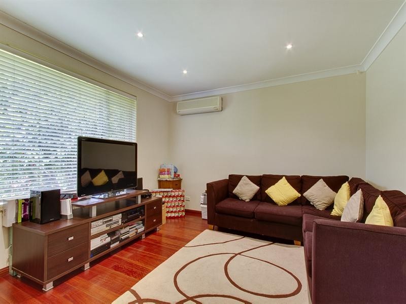 120 Cecil Avenue, Castle Hill NSW 2154