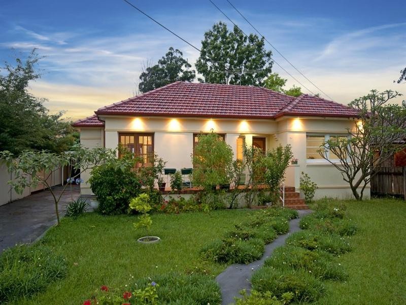 217 Windsor Road, Northmead NSW 2152