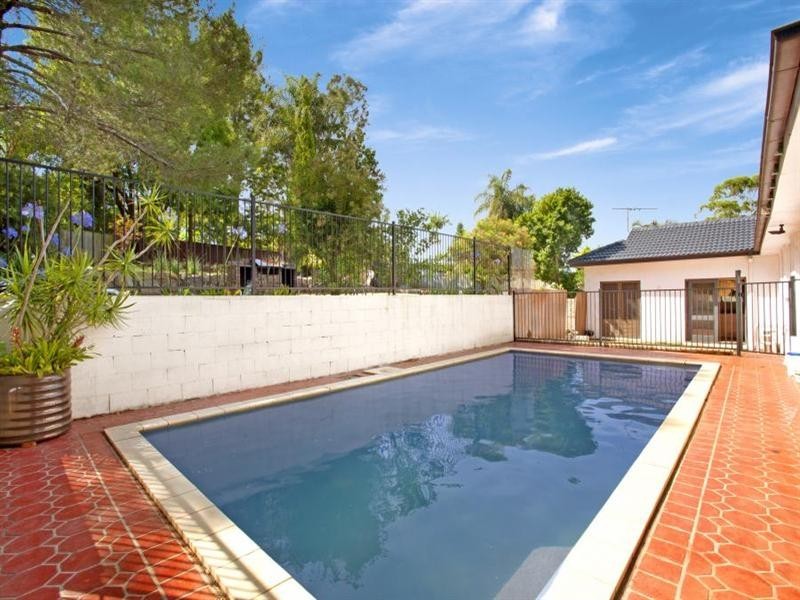 4 Birriwa Place, Baulkham Hills NSW 2153