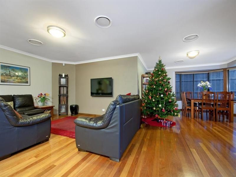 28 Brandon Grove, Kellyville NSW 2155