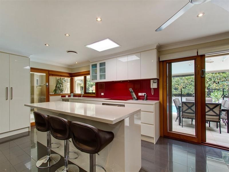 3 Nanette Place, Castle Hill NSW 2154