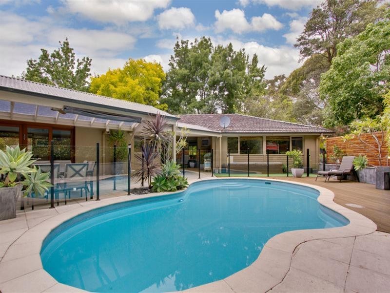 3 Nanette Place, Castle Hill NSW 2154