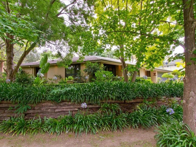 3 Nanette Place, Castle Hill NSW 2154