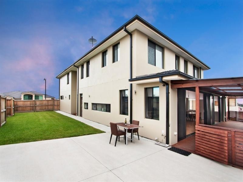 16 Dutton Road, Beaumont Hills NSW 2155