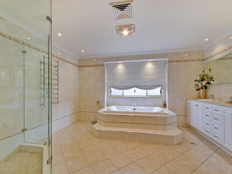 42 Connelly Way, Kellyville NSW 2155