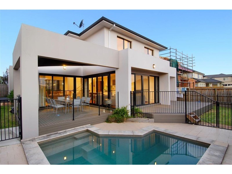 10 Highrange Terrace, Bella Vista NSW 2153