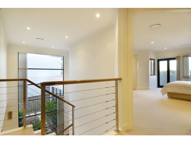 10 Highrange Terrace, Bella Vista NSW 2153
