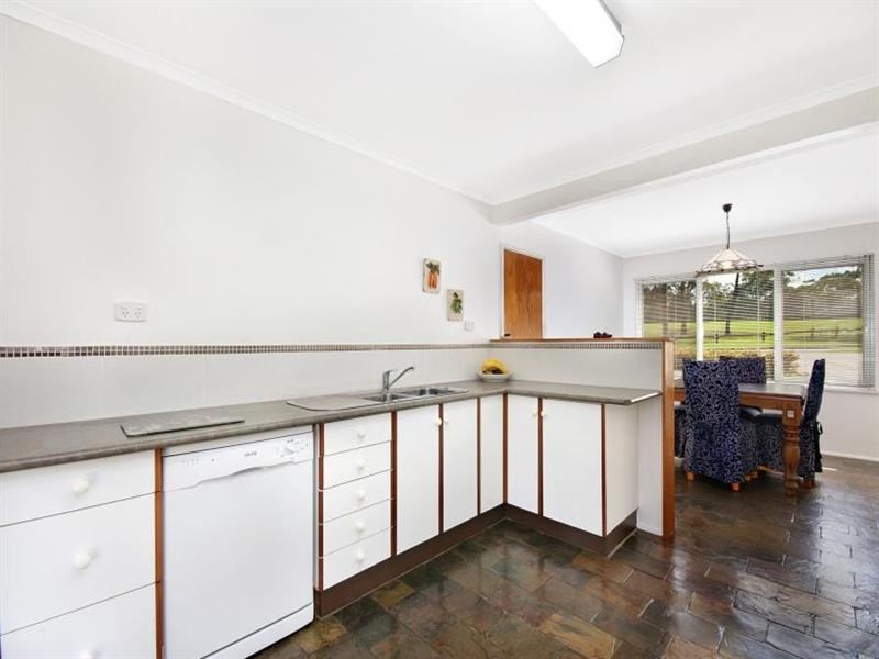 31 Dodson Crescent, Winston Hills NSW 2153