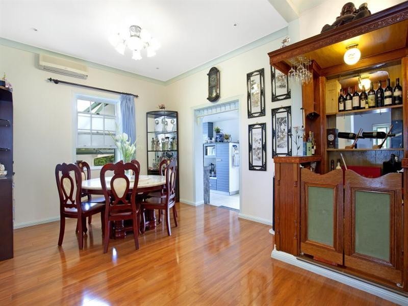 27 Preston Road, Old Toongabbie NSW 2146