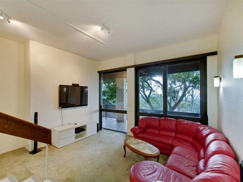 49 Castle Hill Road, West Pennant Hills NSW 2125