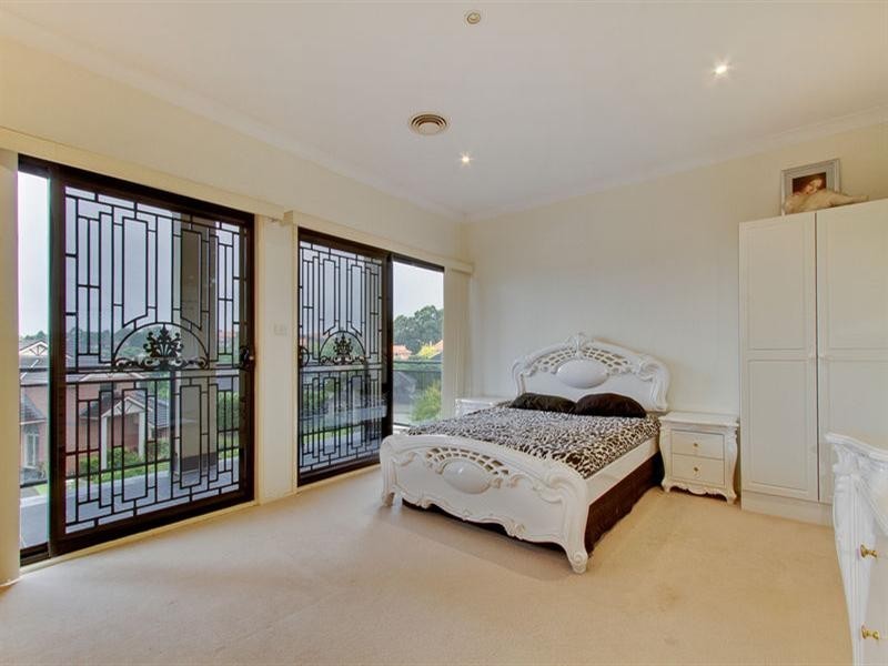 5 Brosnan Place, Castle Hill NSW 2154