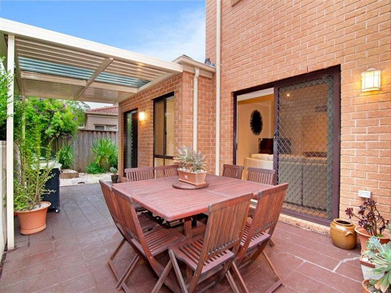 2 Norham Mews, Castle Hill NSW 2154