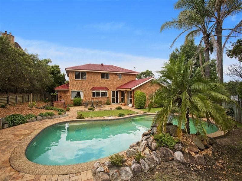 12 Redwood Close, Castle Hill NSW 2154