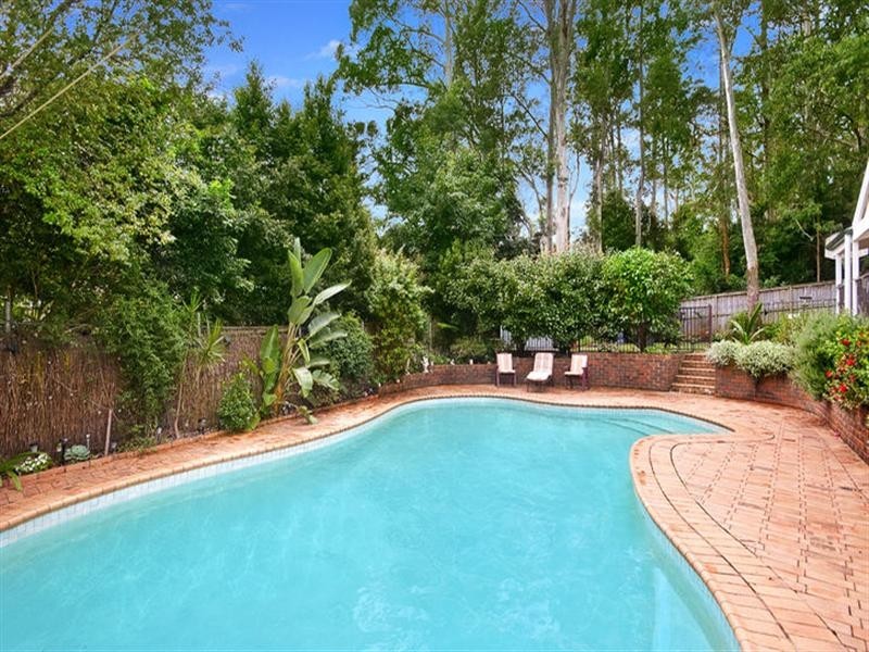 24 Amberwood Way, Castle Hill NSW 2154