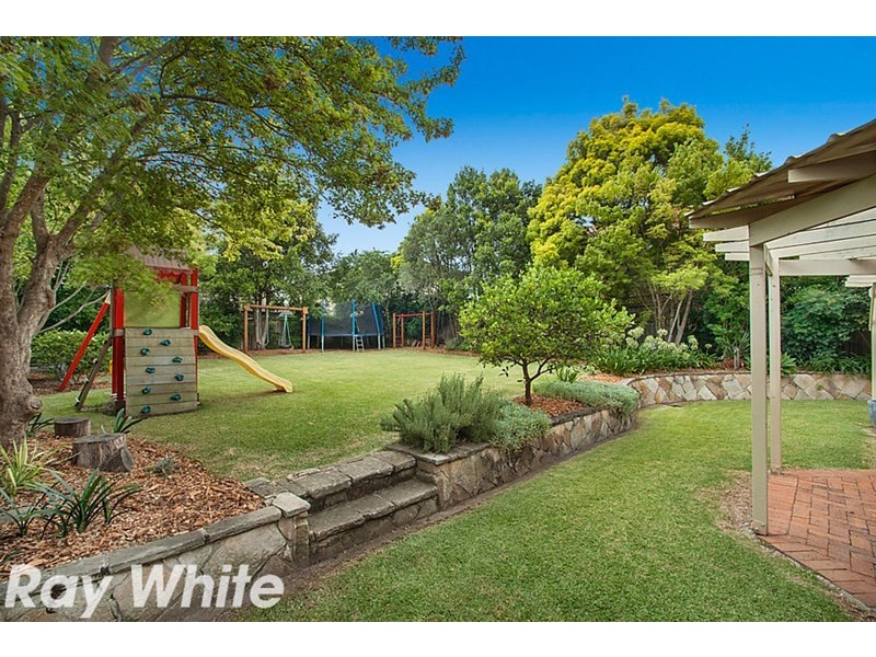 17 Beaumaris Avenue, Castle Hill NSW 2154