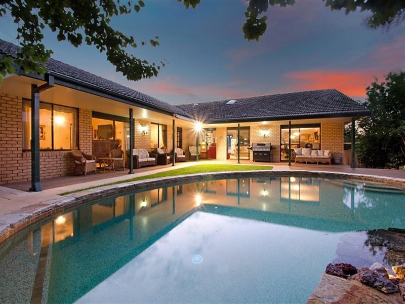 3 Armstrong Place, Castle Hill NSW 2154