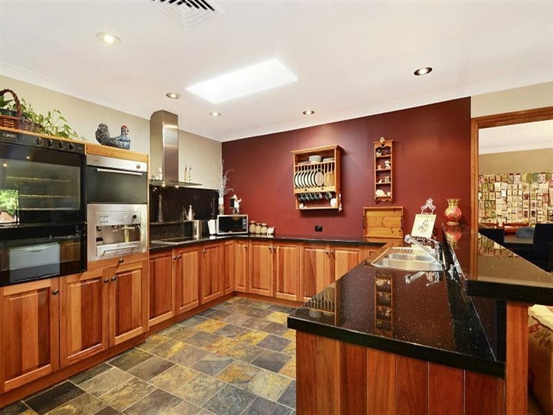 3 Armstrong Place, Castle Hill NSW 2154