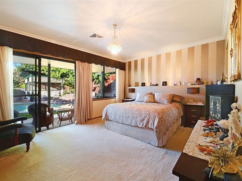 3 Armstrong Place, Castle Hill NSW 2154