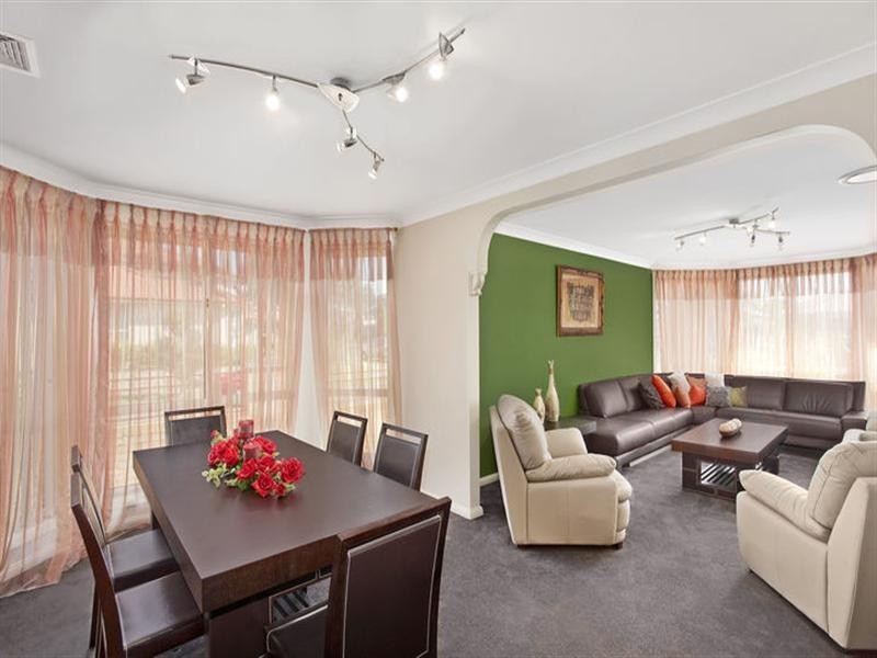 18 Gunsynd Street, Kellyville Ridge NSW 2155