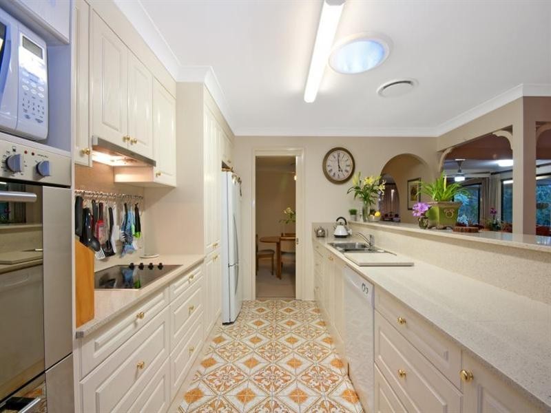 32 Ashford Avenue, Castle Hill NSW 2154
