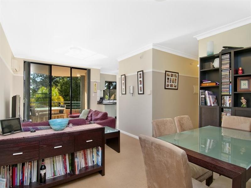 8/14-16 Campbell Street, Northmead NSW 2152