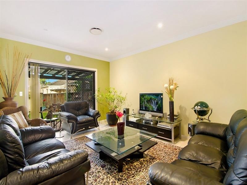 9 Governor Place, Winston Hills NSW 2153
