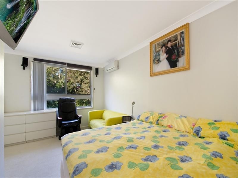 21 Gordon Avenue, Castle Hill NSW 2154