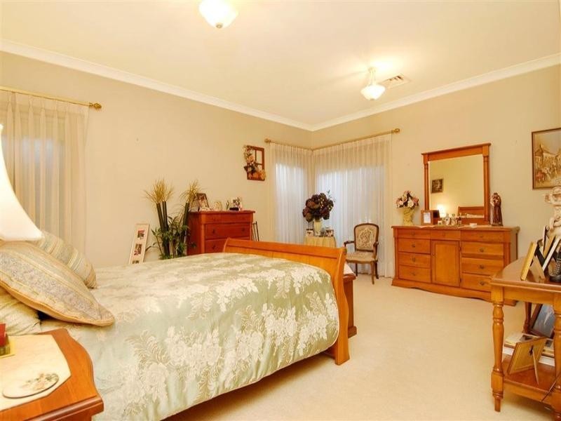 12 Banks Road, Castle Hill NSW 2154