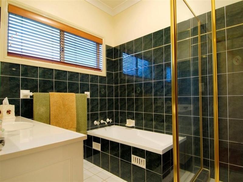 12 Banks Road, Castle Hill NSW 2154